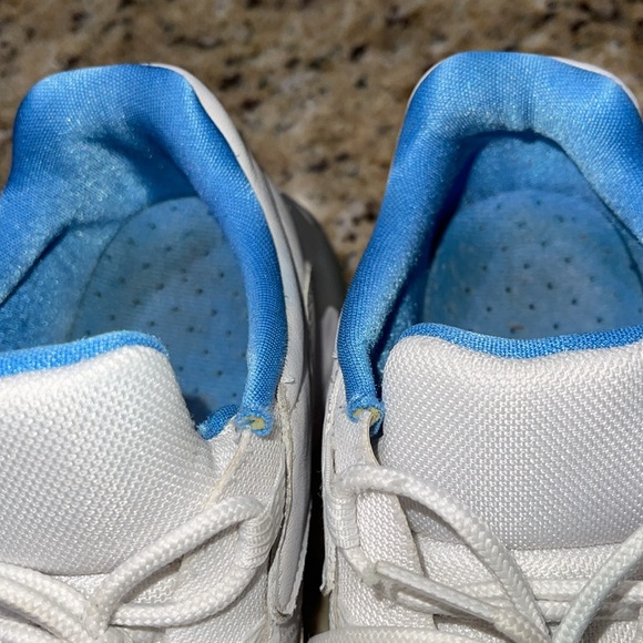 Jordan 11 CMFT Low Legend Blue - Picture 2 of 10